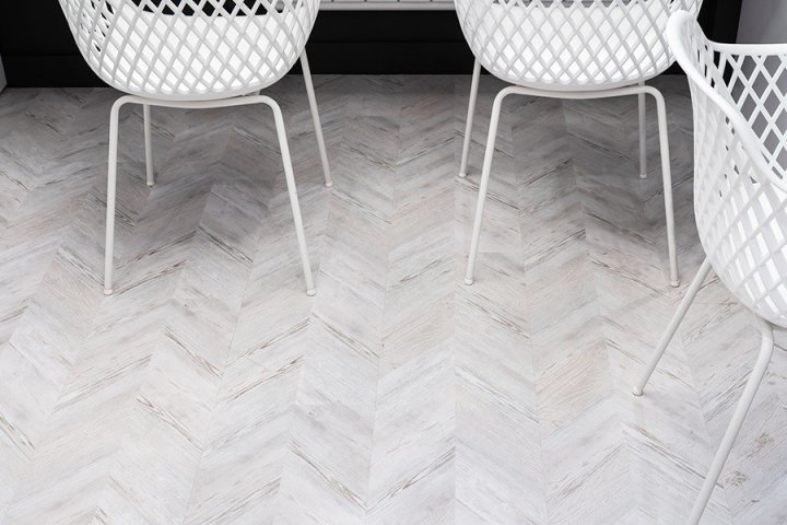 Фото проекта «Пробковый пол  CHEVRON WHITE в проекте 